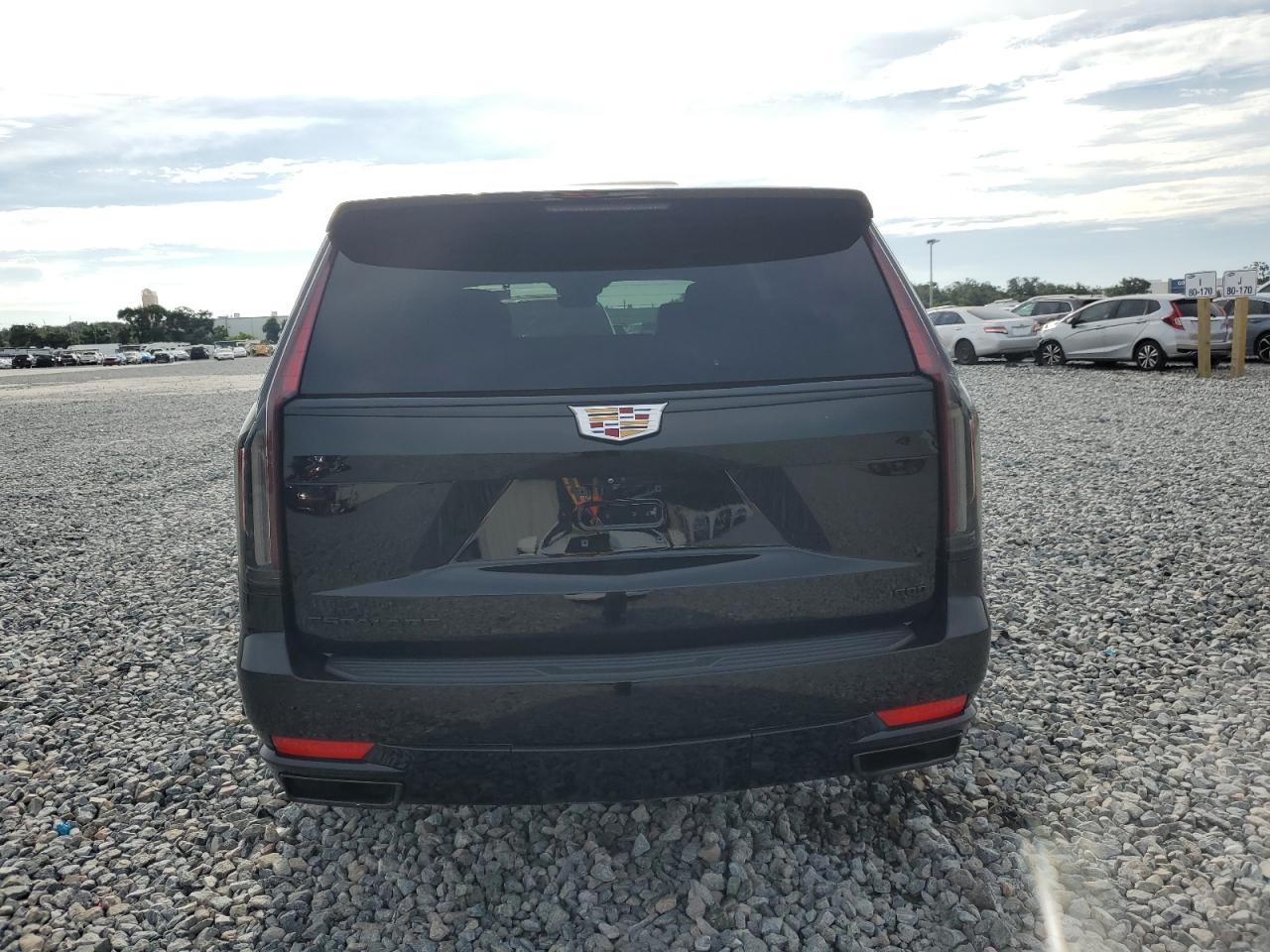 2023 Cadillac Escalade Sport